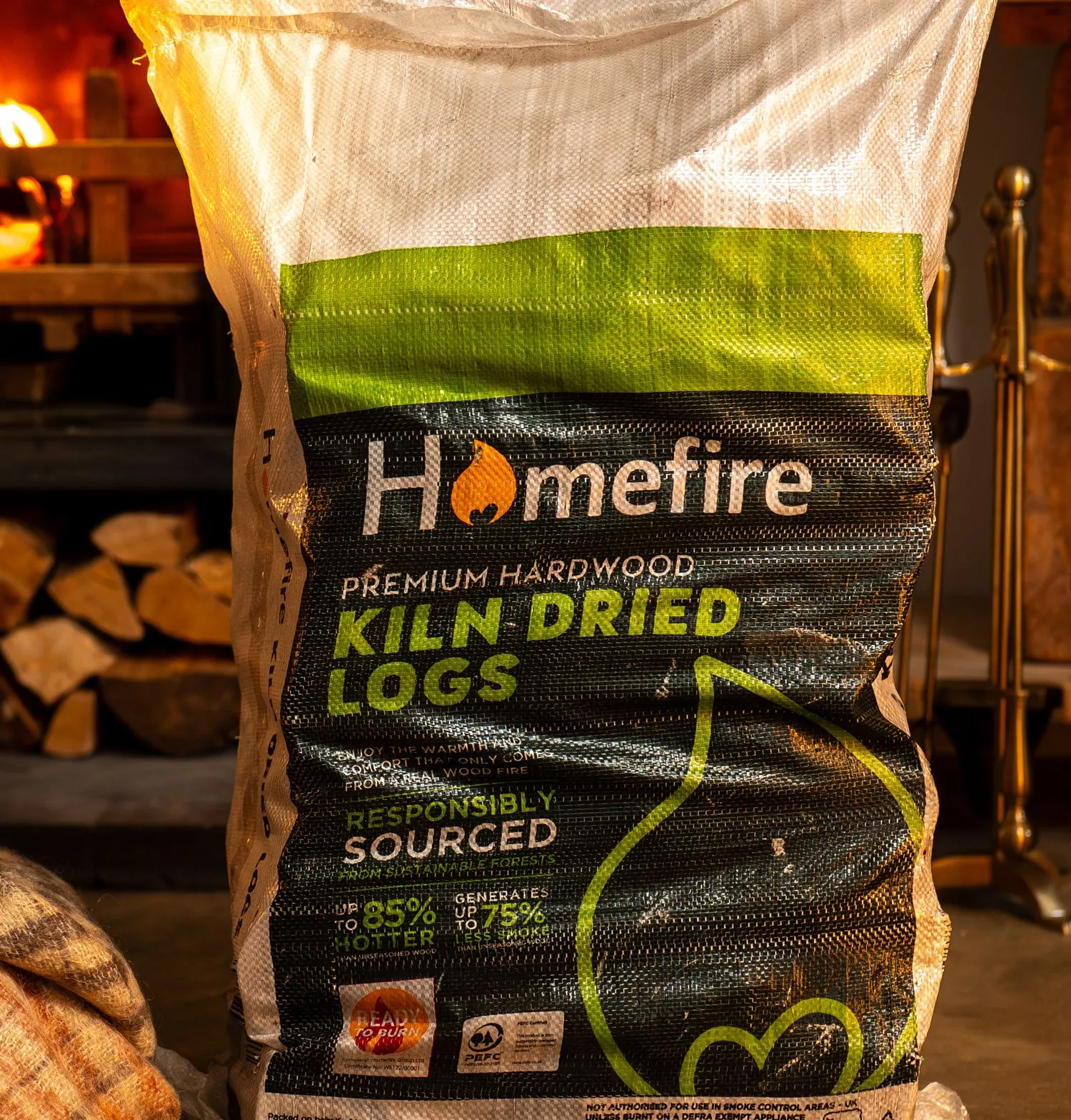 12 Handy Bags of Kiln-Dried Logs