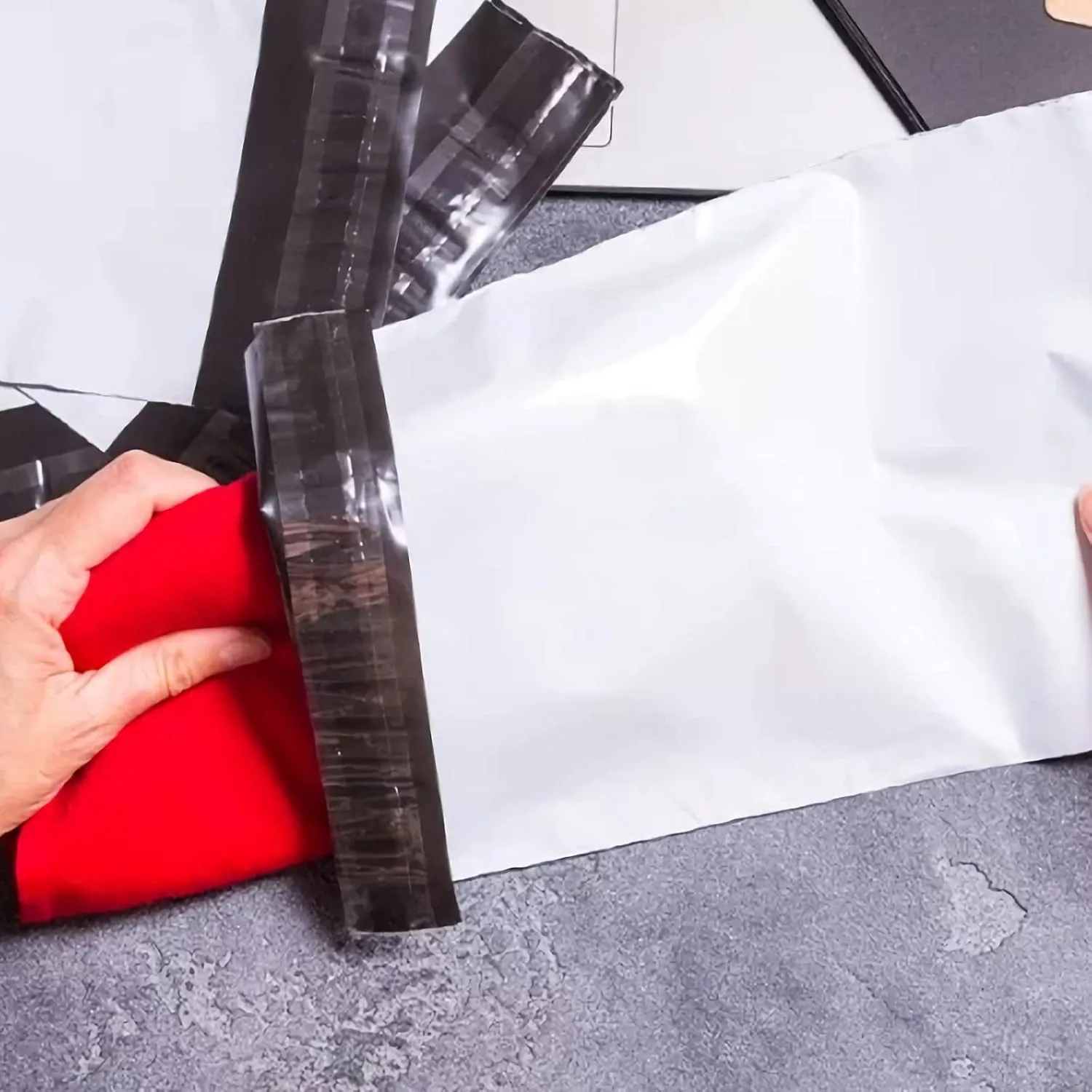 2.5 Mil 12x15.5-inch Poly Mailers Envelopes Bags, White Shipping Bags (100 Bags)