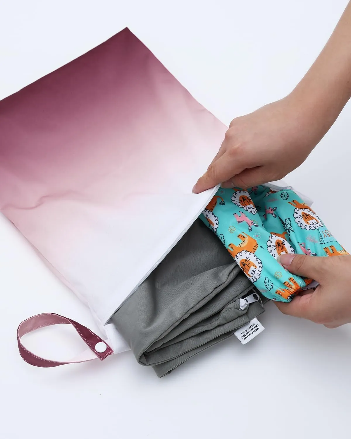 ALVABABY 2pcs Superior Waterproof Wet Dry Bags,One Reusable Zippered Pocket Outdoor Wet Bags,Travel,Beach,Pool,Daycare,Soiled Baby Items,Yoga Gym Bag,Wet Bag for Swimsuit Gradation 2LWMD05A-I