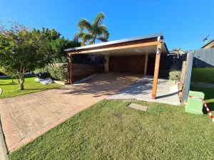 Attached Insulated Patio/Carport Masonry/Brick/Concrete Wall 8 x 6.0m