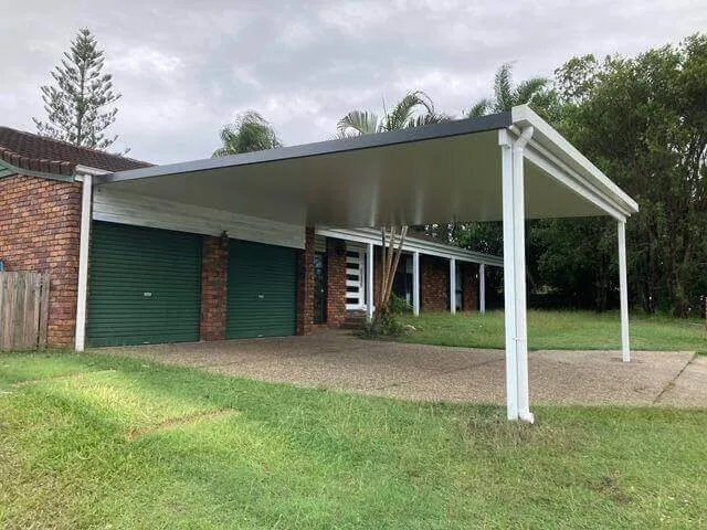Attached Insulated Patio/Carport Metal Fascia 7 x 2.6m