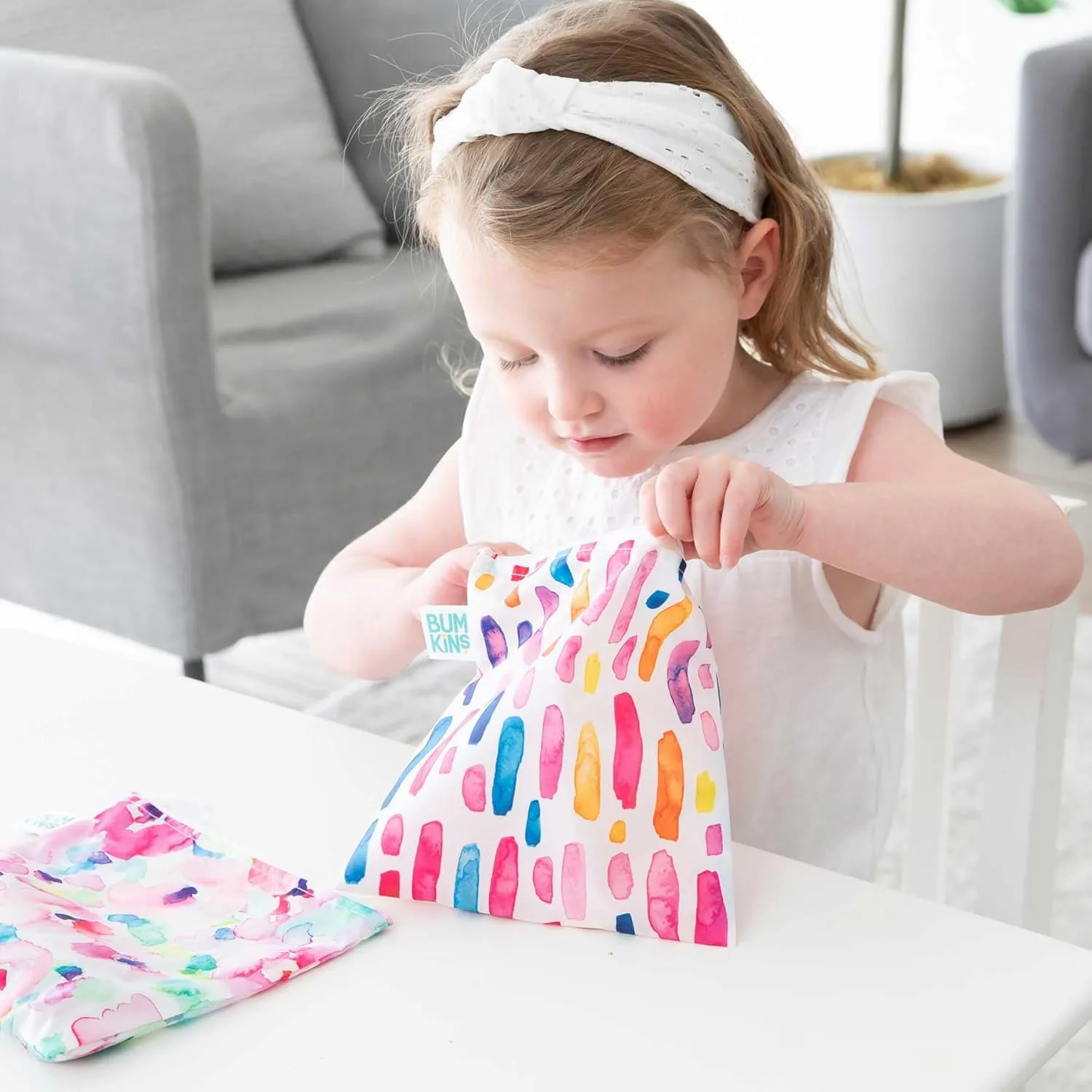 Bumkins Reusable Sandwich and Snack Bags, for Kids School Lunch and for Adults Portion, Washable Fabric, Waterproof Cloth Zip Bag, Travel Pouch, Food-Safe, Large 4-pack Watercolors and Brushstrokes