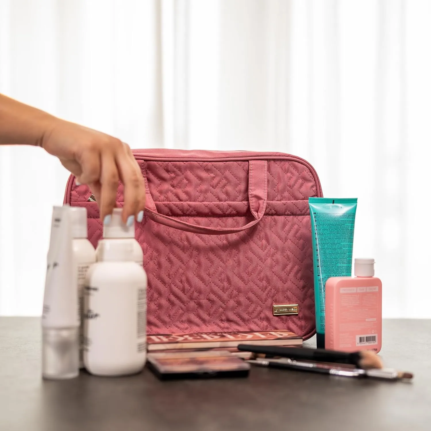 Carrywell (Not Made In China) Hanging Toiletry Bag For Women, Toiletries Bag, Travel Make Up Organizer, Water-Resistant Case For Cosmetics, Makeup and Brushes (Rosewood Pink, Medium)