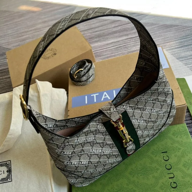 Charm - GG Bags - 1614