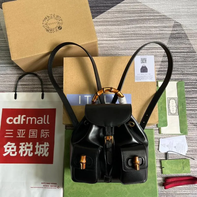 Charm - GG Bags - 689