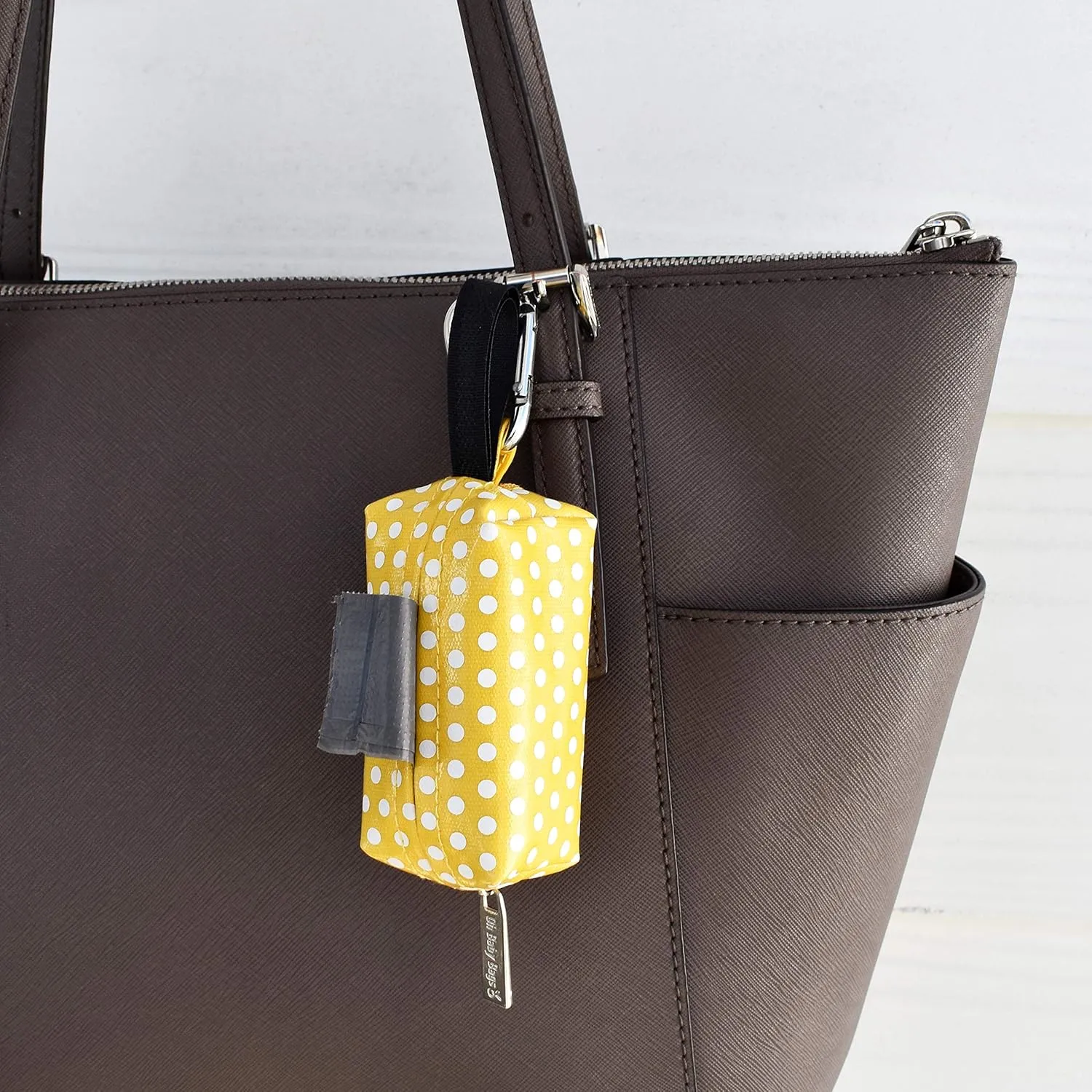 Duffel Dispenser Gift Box, Yellow/White Dot