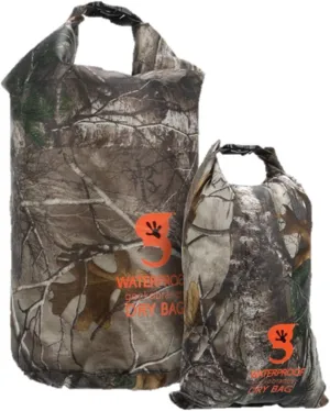 geckobrands Lightweight Compression Dry Bags 2-Pack - Realtree Waterproof 8.8L & 4L Bags for Hunting, Fishing, and Outdoor Gear