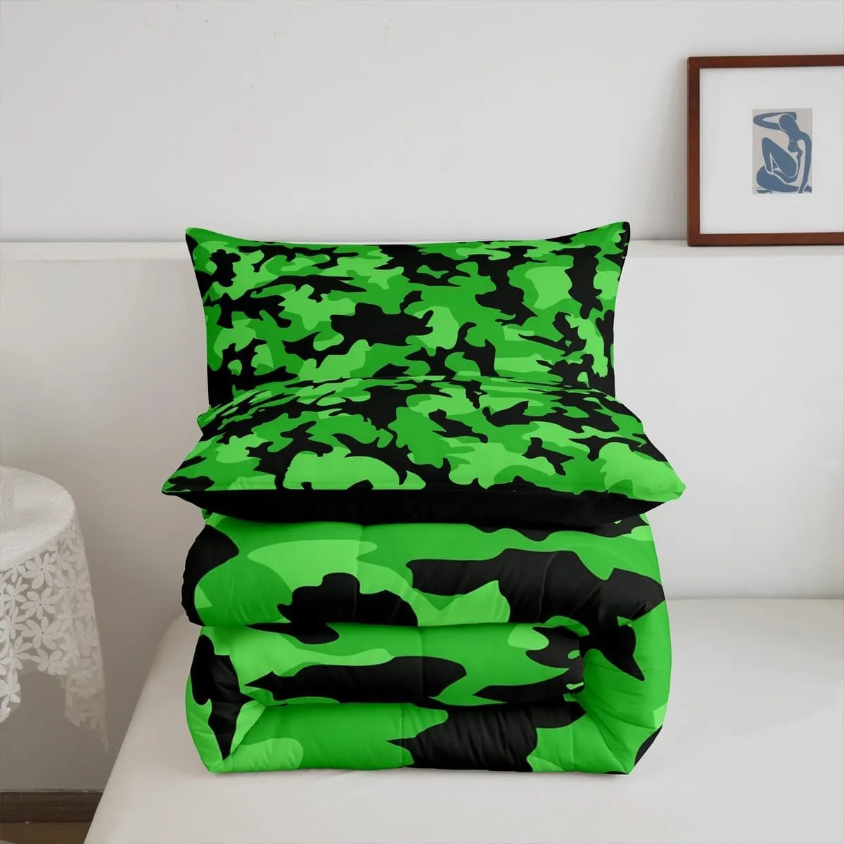 Green Camouflage Bedding Set Full Size Army Camo Geometric Comforter Set for Young Man Teens Room Decor Irregular Tie Dye Down Comforter Cool Military Style Quilt Set with 2 Pillowcases