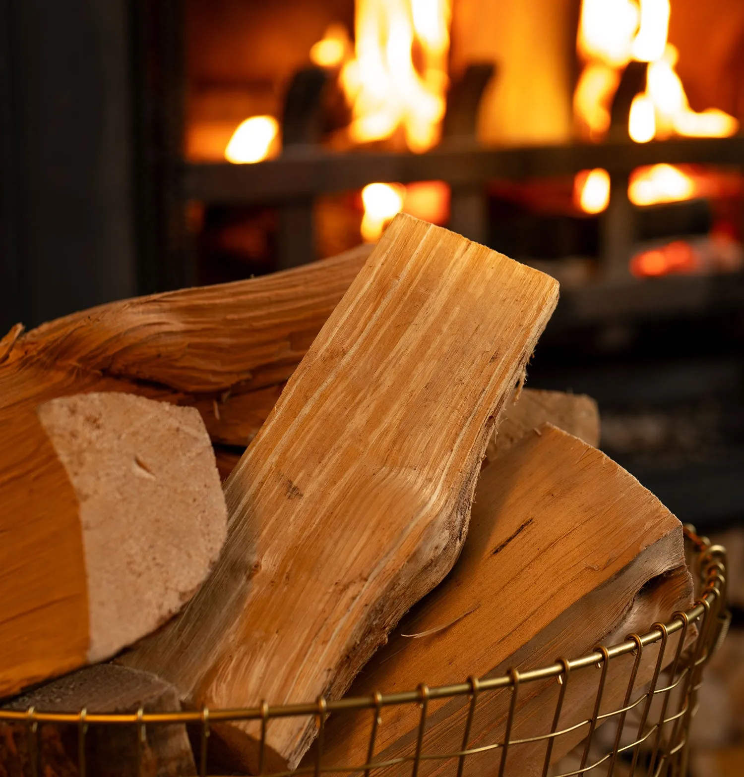 Homefire Kiln Dried Hardwood Logs - Bulk Bag (1.6m3)