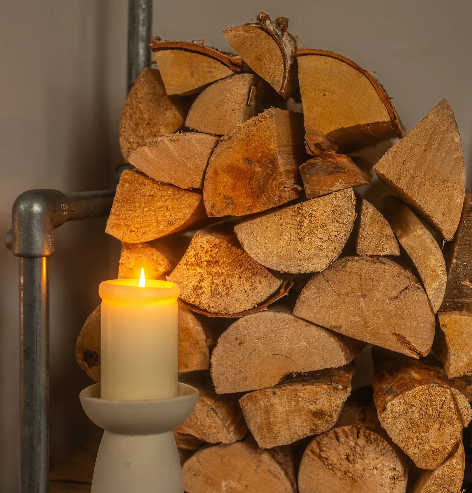 Homefire Kiln Dried Hardwood Logs - Bulk Bag (1.6m3)