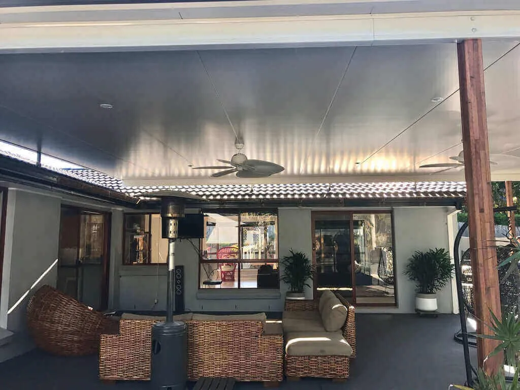 Insulated Patio/Carport Flyover 11 x 6.8m