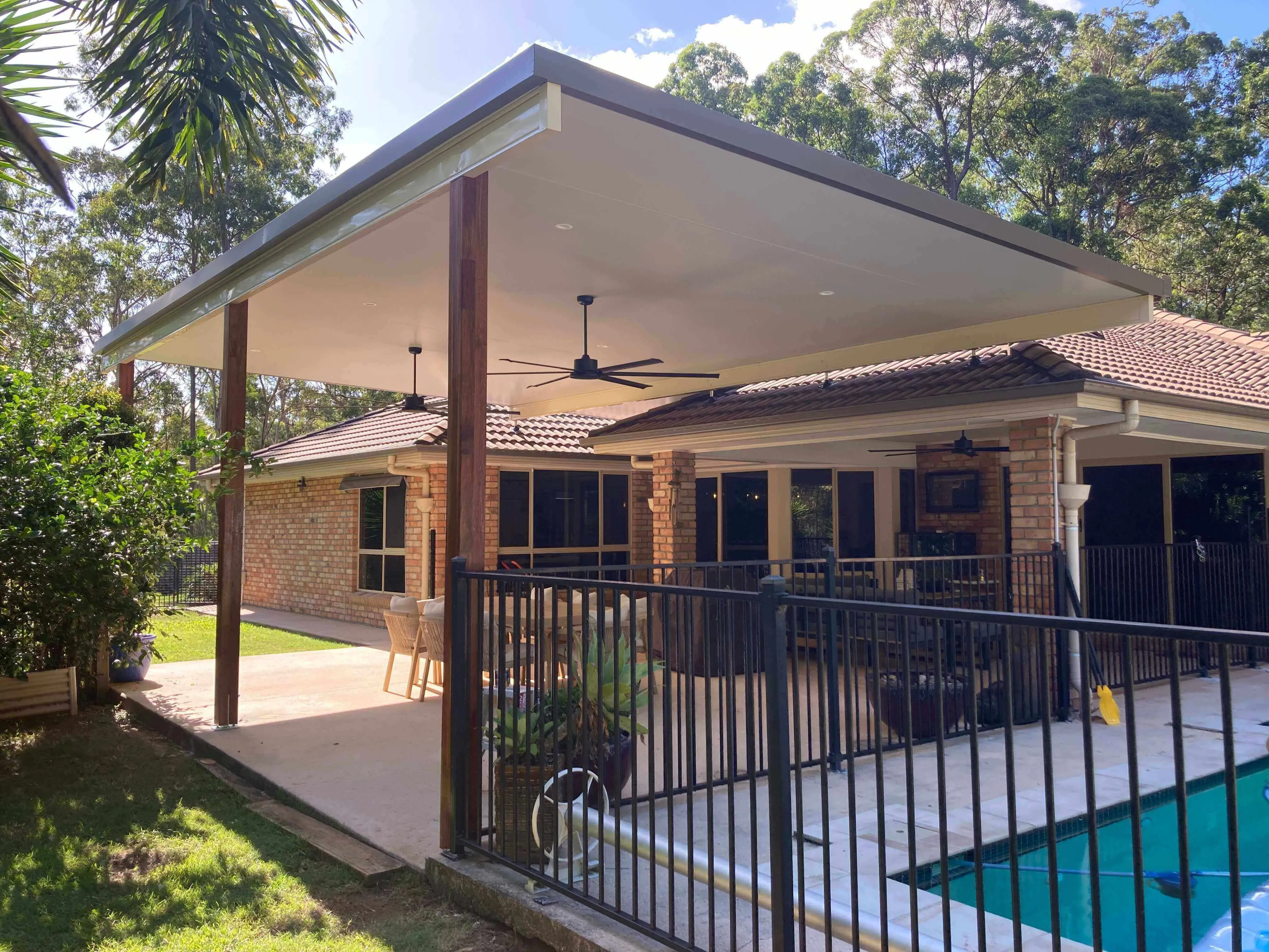 Insulated Patio/Carport Flyover 11 x 6.8m
