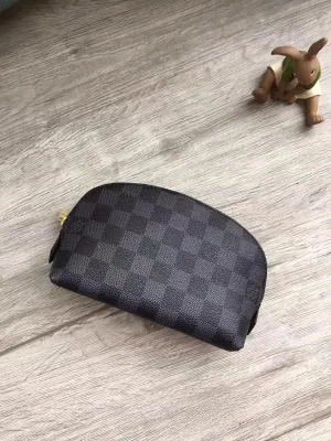 LOV2 Bags - Fashion Bags  1147