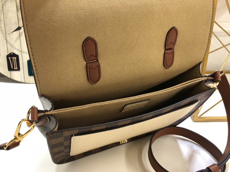 LOV2 Bags - Fashion Bags  1879