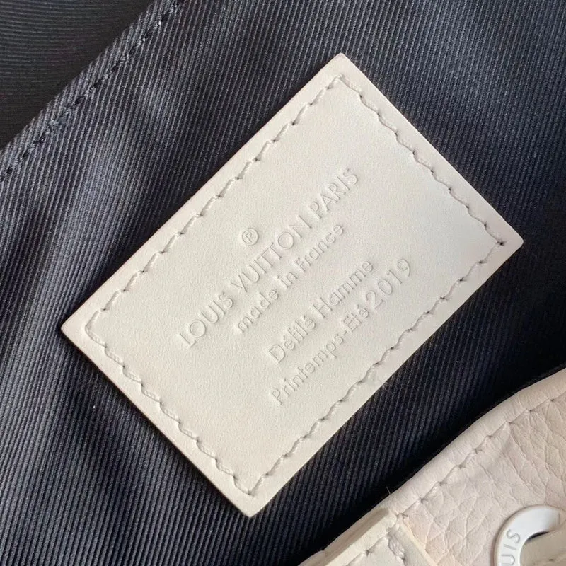 LOV2 Bags - Fashion Bags  1911