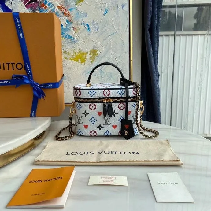 LOV2 Bags - Fashion Bags  2498