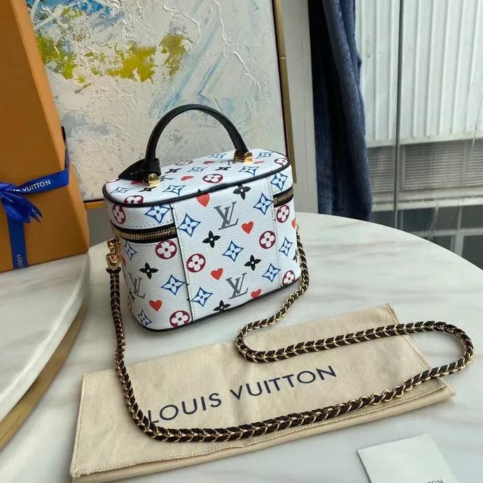 LOV2 Bags - Fashion Bags  2498