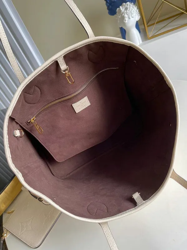LOV2 Bags - Fashion Bags  2530