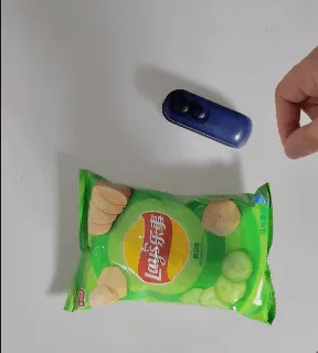Mini Heat Bag Sealing Machine Package Sealer Bags Plastic Food Sealer Clip Bag Handheld Sealer Food Packaging Heat Sealer Opener