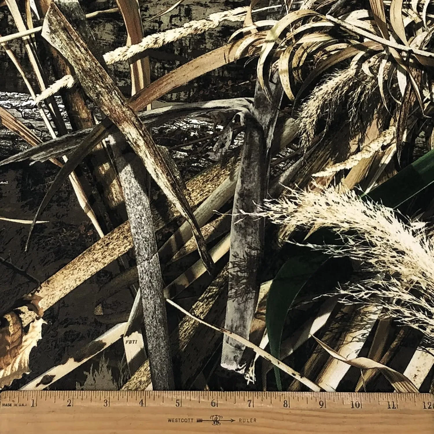 Realtree Max-5 | Canvas Tough Duck 600D Fabric | Hunting Camo Water-Resistant Outdoor Fabric | 58" Wide | 1 yd
