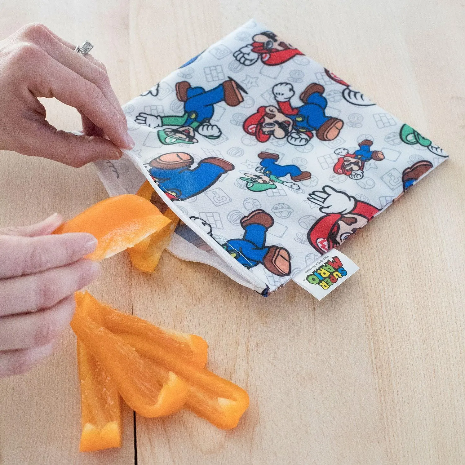 Reusable Snack Bag, Large: Super Mario™ & Luigi