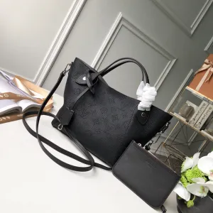 Waterproof Bags - Customer-endorsed  988 Luxurious LOV2 Bags