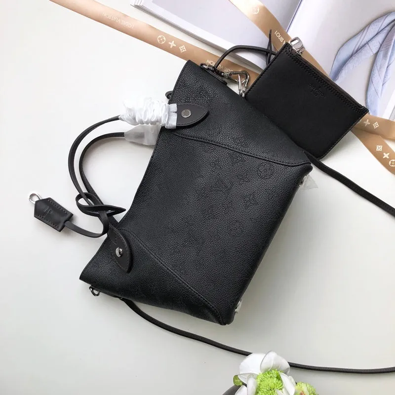 Waterproof Bags - Customer-endorsed  988 Luxurious LOV2 Bags